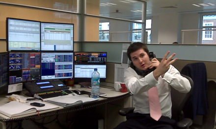 Should You Use An Online Stockbroker?